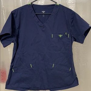 met couture scrub top, medium
